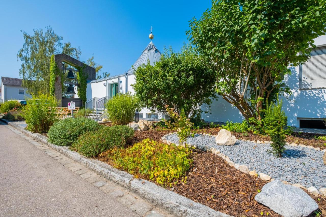 Dreamcation - Ehemaliges Pfarrhaus, 3D-Tour, 4 Sz, Terrasse, Bbq, Kueche, Garten, 140Qm Kelheim Dış mekan fotoğraf